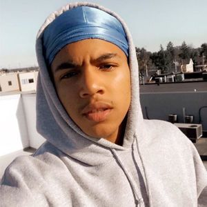 Meet your Posher, Julius